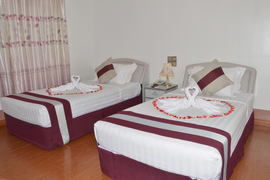 Myat Nan Taw Hotel Loikaw Exterior foto